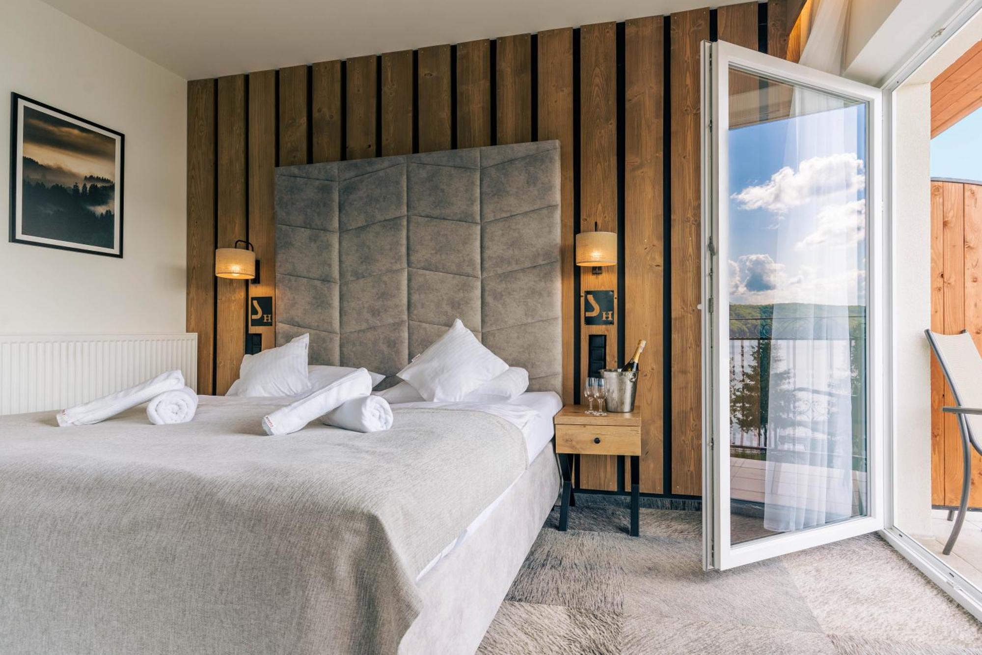 Sztygarka Hetmańska Resort Solina Solina  Exteriör bild